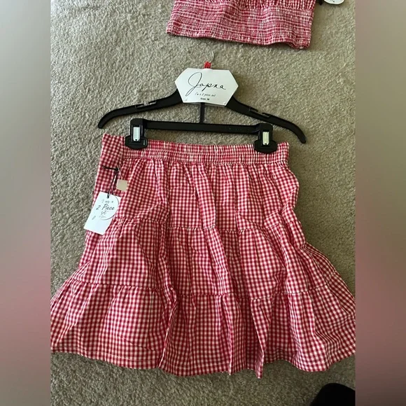 Red Gingham Two piece skirt and tank - Picture 6 of 10